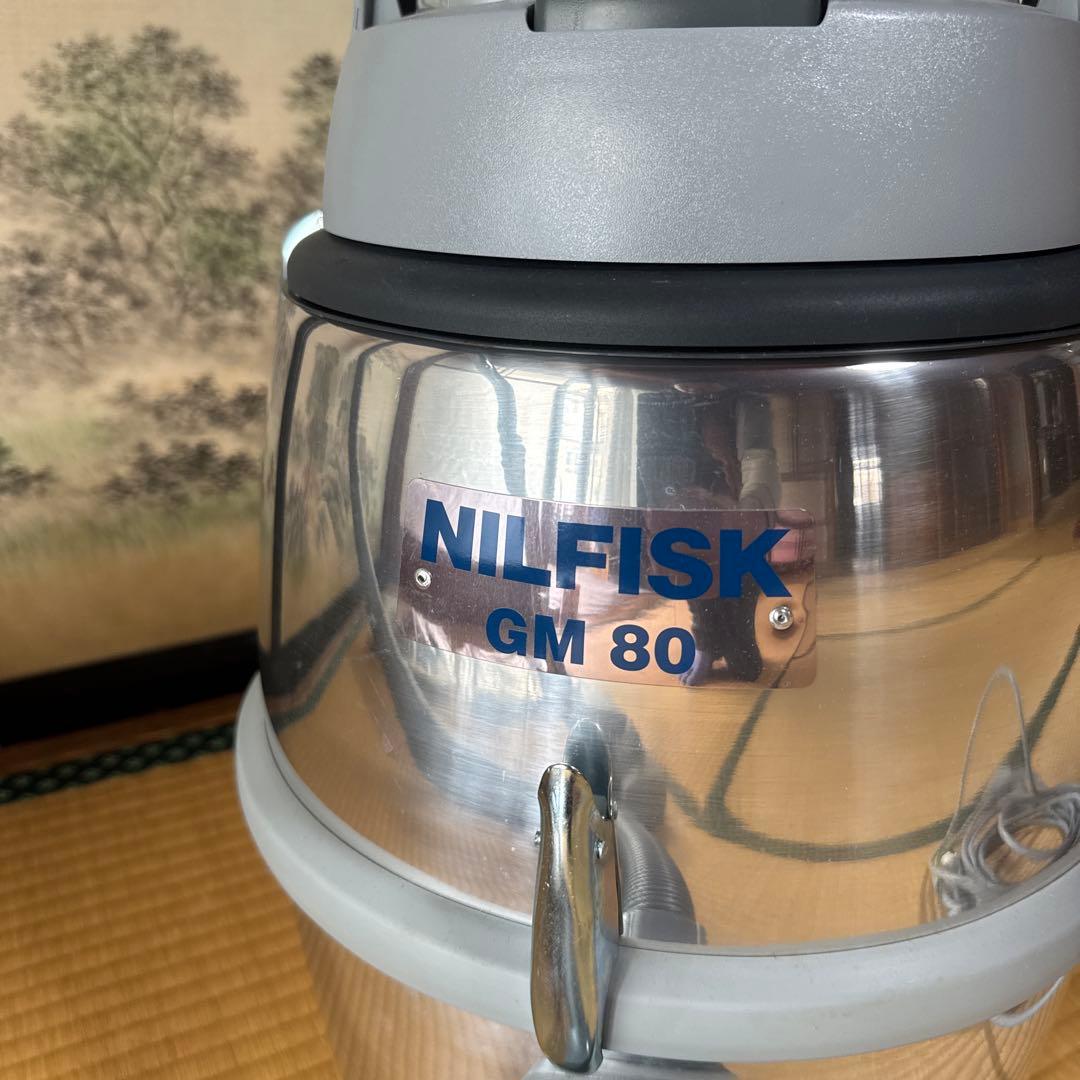 ニルフィスク 掃除機 NILFISK GM80