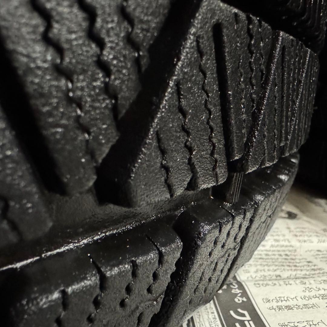 プラド150 純正17インチ BLIZZAK DM-V3 265/65R17