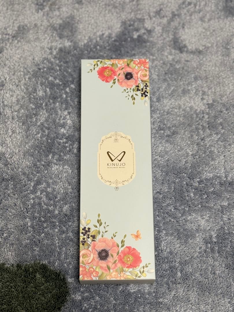 新品未使用 KINUJO絹女ストレートアイロン ホワイト DS200