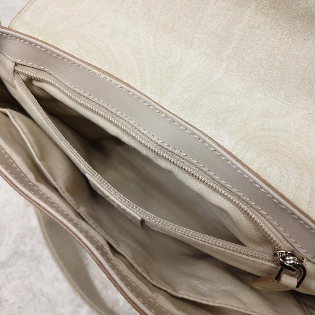 【希少デザイン】 ETRO エトロ ショルダーバッグ アイボリー ペイズリー柄