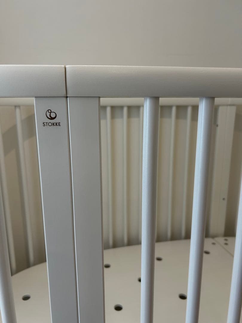 STOKKE ベビーベッド マットレス　シーツ　メッシュライナー付き