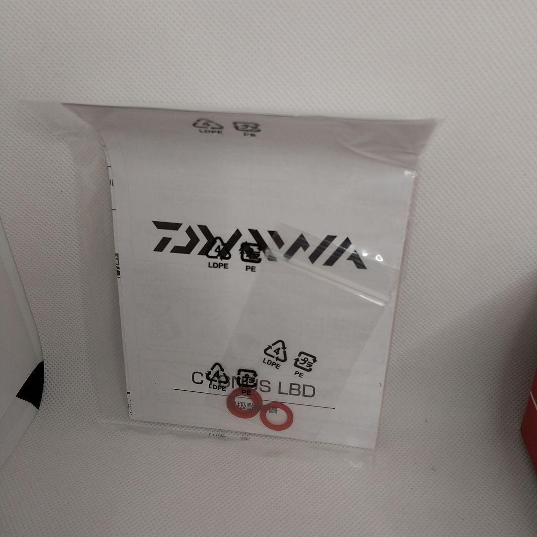 ★新品　ダイワ シグナス3000LBD レバーブレーキスピニングと替えスプール