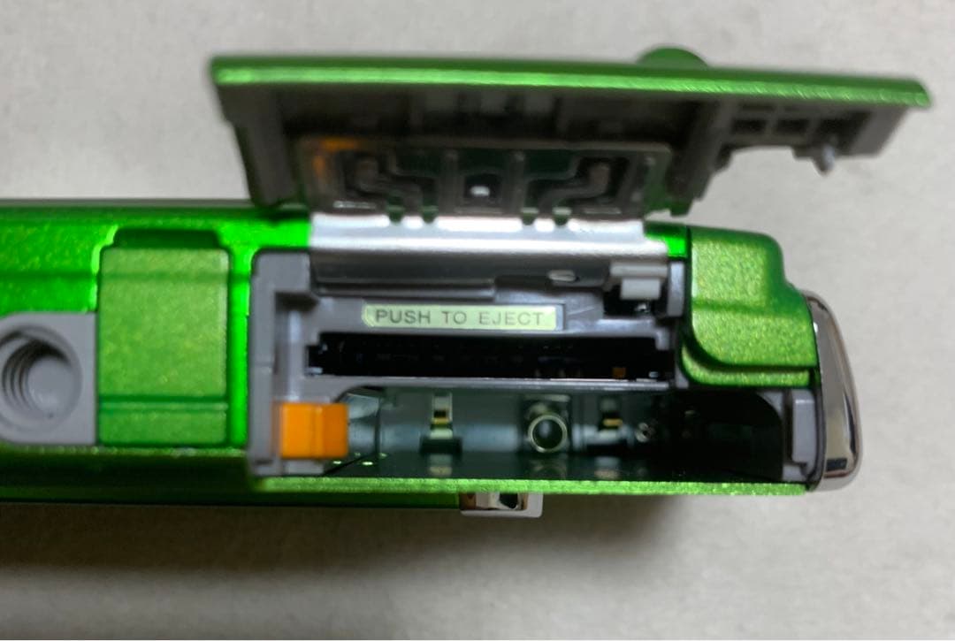 FUJIFILM FinePix Z10fd 本体のみ (写真通り)の出品です.