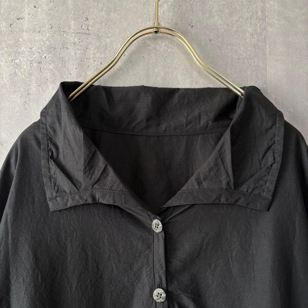 慈雨 ジウ 刺繍デザインカラーブラウス 変形ヘムライン 黒 40 センソユニコ