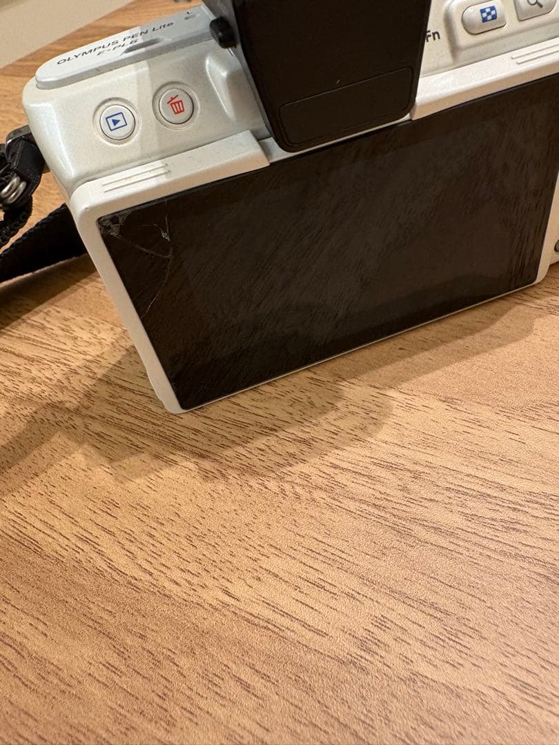 デジタルカメラ OLYMPUS PEN Lite E-PL6