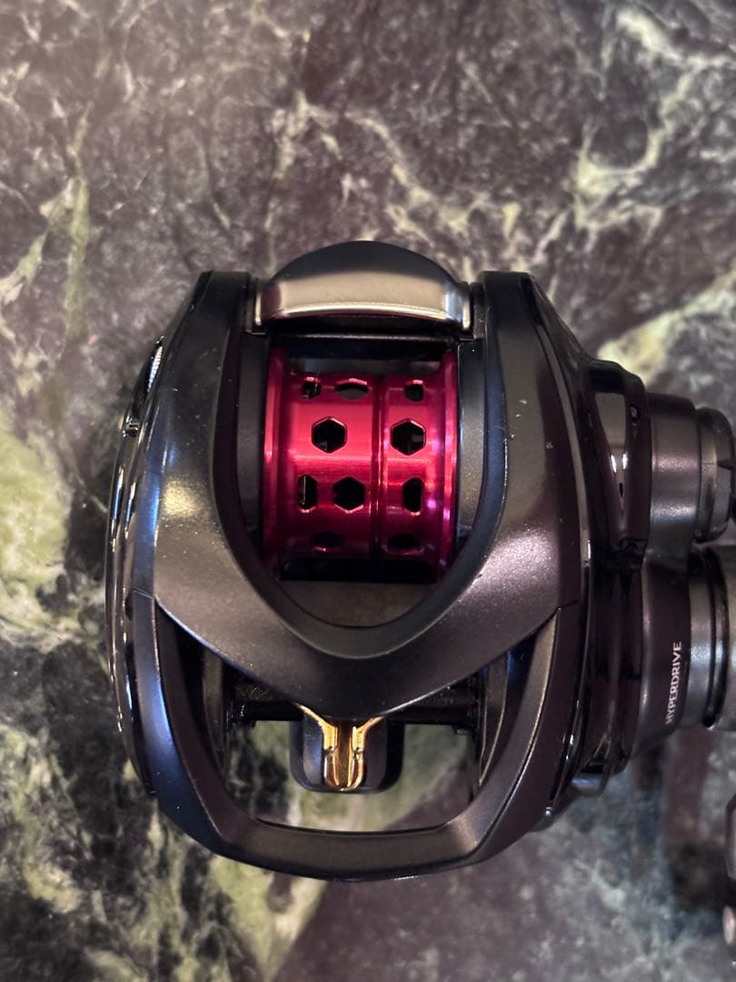 ダイワ SS AIR TW 8.5L ベイトリール