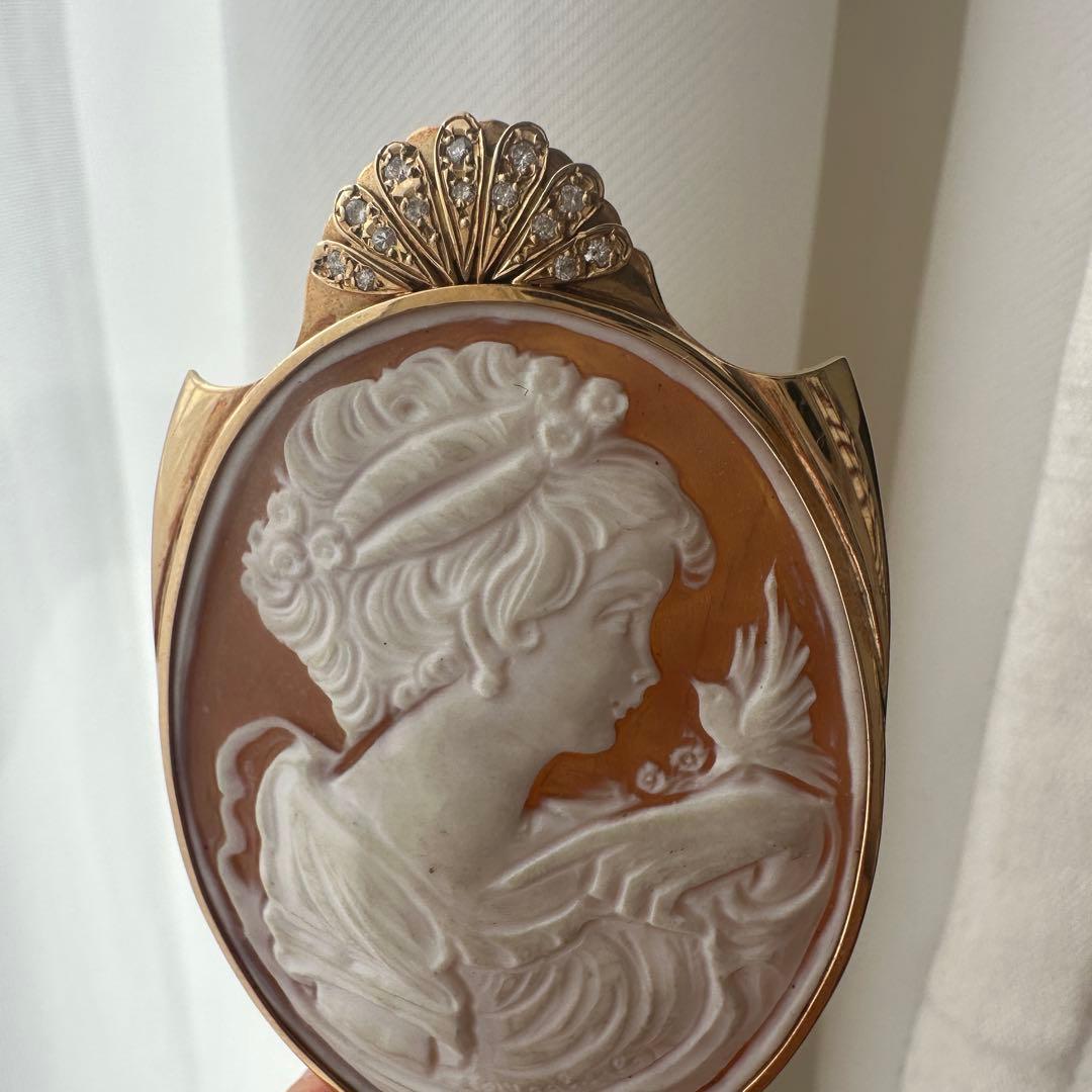 カメオブローチ　18K ダイヤ　刻印あり