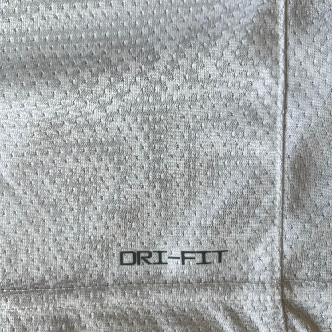 レブロン・ジェームズ　ロサンゼルスレイカーズ　XL 公式　6番