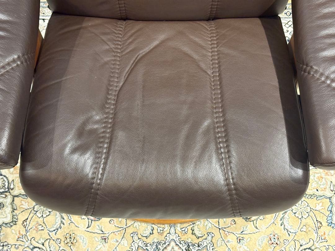 ②エコーネス パーソナルソファ オットマン ストレスレスチェア　IZZ