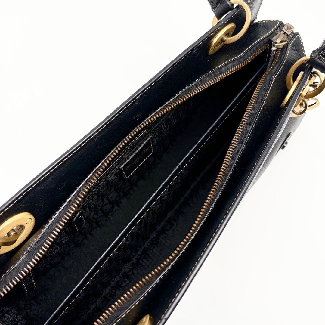 【美品】クリスチャンディオール レザーハンドバッグ 横長 鍵付き ブラック