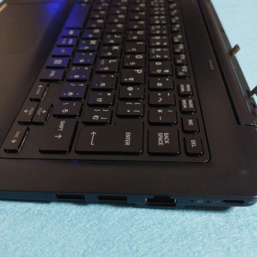 TOSHIBA dynabook D83/DN 第8世代Core i5