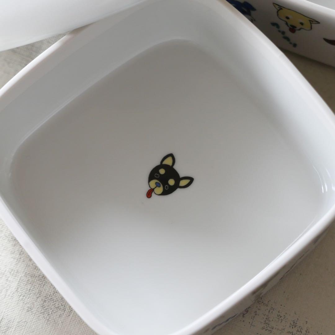 クタニシール 犬柄　お重箱