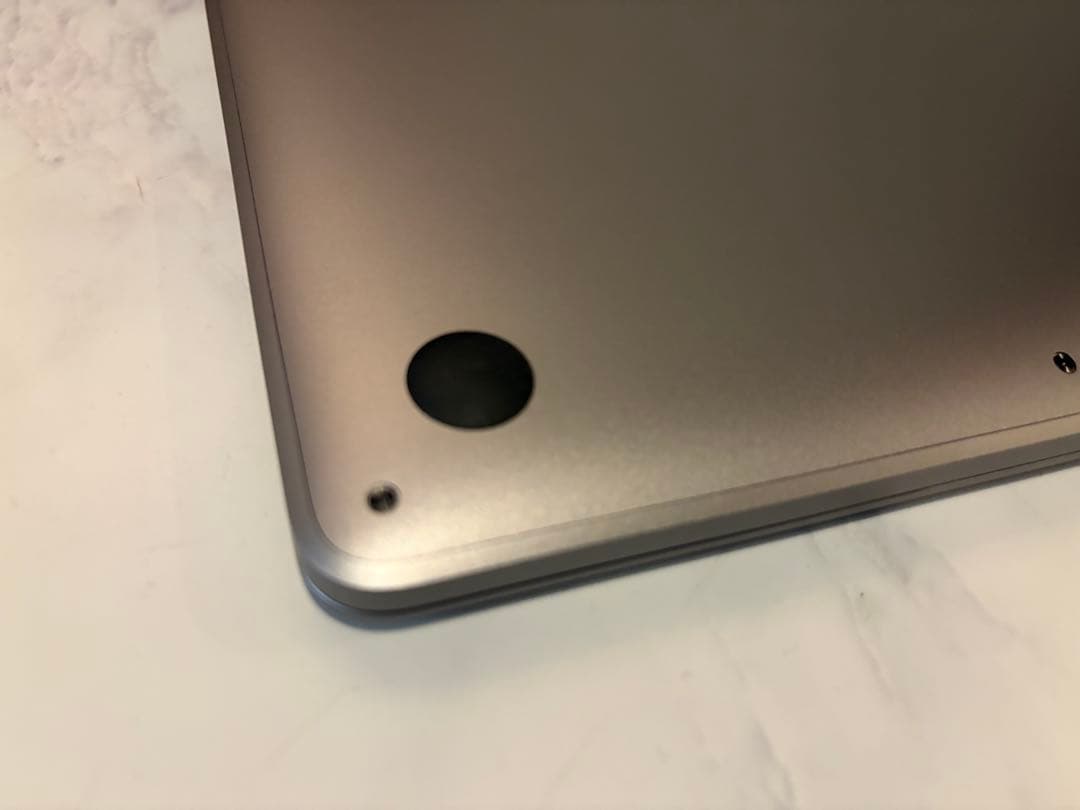 【美品】MacBook Pro 13インチ 2019スペースグレイ A2159