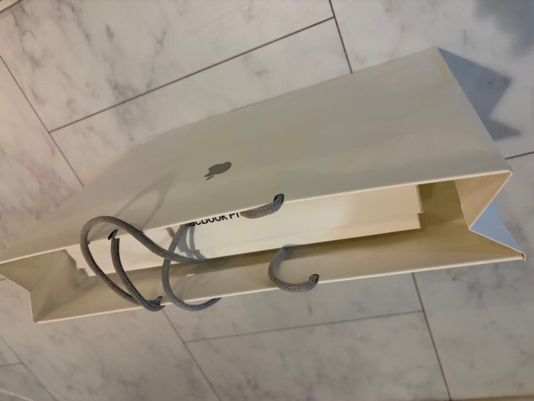 【美品】MacBook Pro 13インチ 2019スペースグレイ A2159