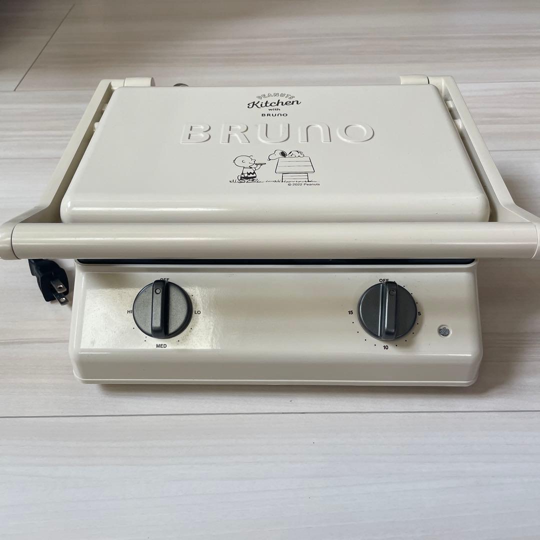 グリルサンドメーカーダブル　PEANUTS BRUNO