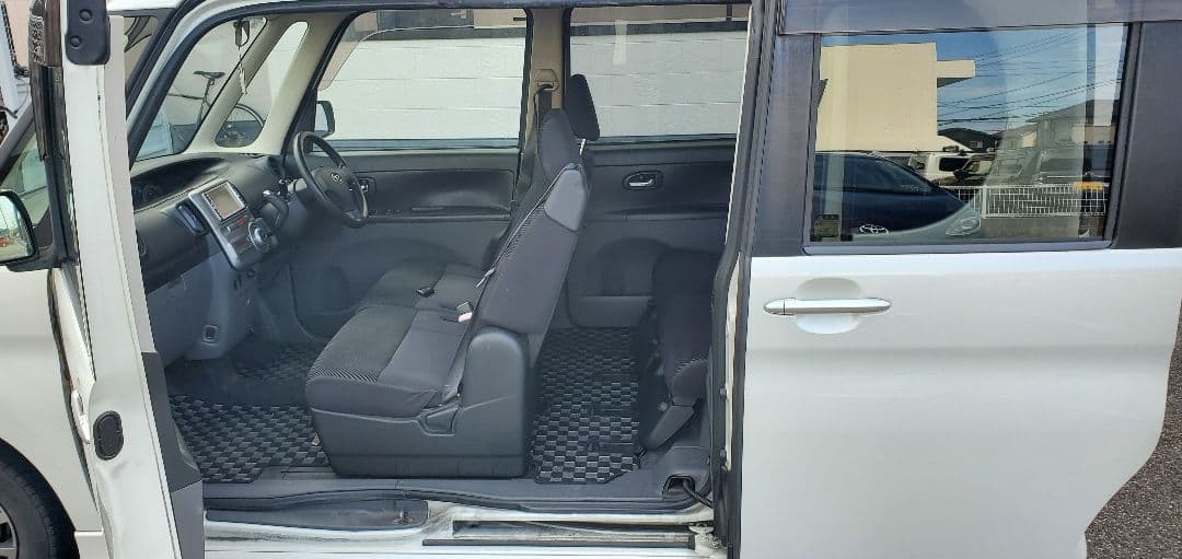 T.N　タントカスタム