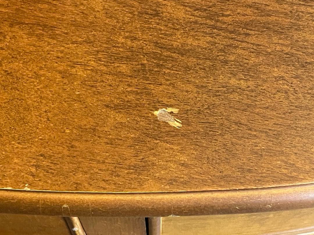 美しいデザインと上質な質感　アンティーク　コンソールテーブル