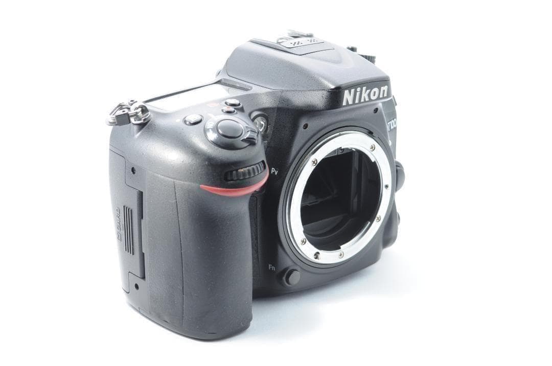 スポーツも家族も綺麗に❗️Nikon D7100✨ハイアマチュア ダブルレンズ