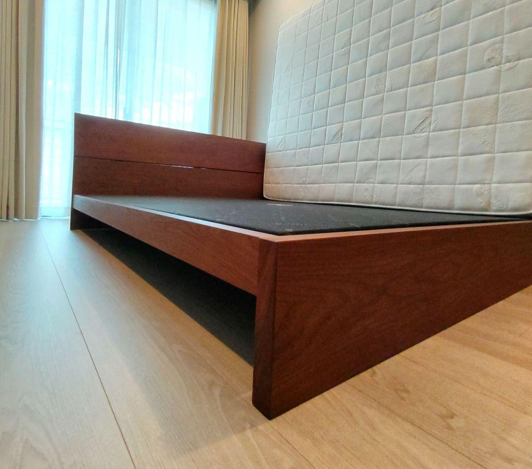 MasterWal マスターウォール　LEVY BED ベッドフレーム　クイーン