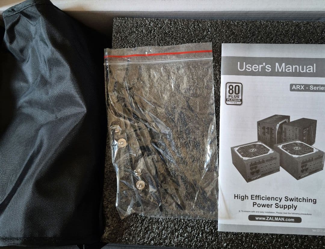 ZALMAN ACRUX SERIES 1000W 電源ユニット