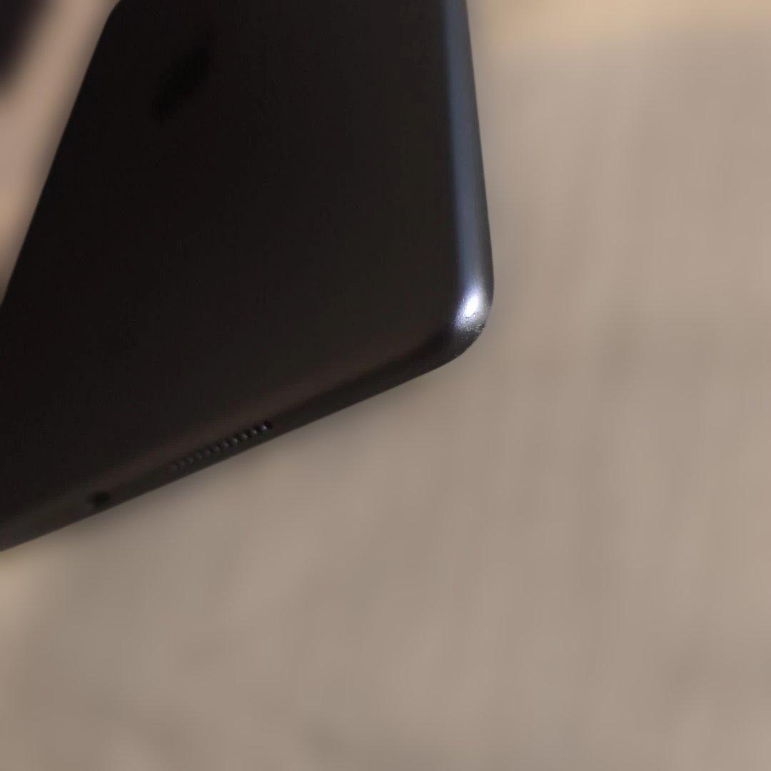 ゴ*ー様 Pad Air第3世代/64GBスペースグレイWi-Fi+Cellul