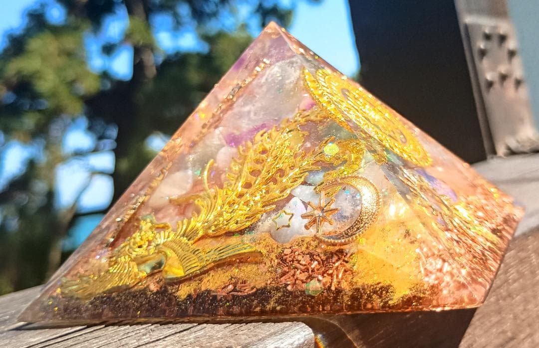 セレスタイト✧天使のピラミッド型✧オルゴナイト9.5