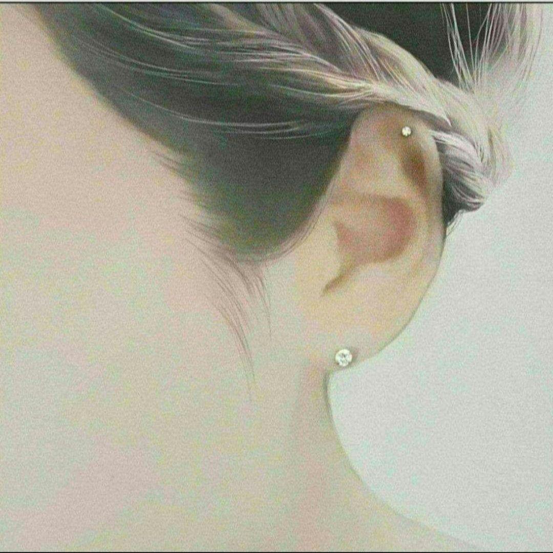 プラチナポストピアス　片耳PT900