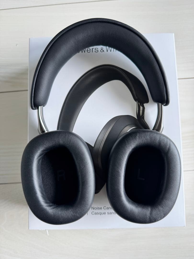 Bowers & Wilkins Px8 S2 ブラック美品