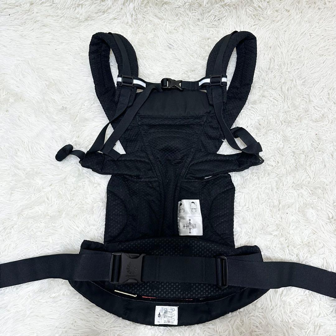 【最上位モデル】Ergobaby OMNI Breeze 抱っこ紐 メッシュ 黒