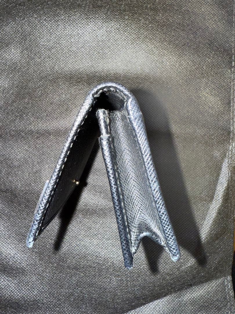 PRADA ブラックレザー 名刺入れ【週末限定セール】