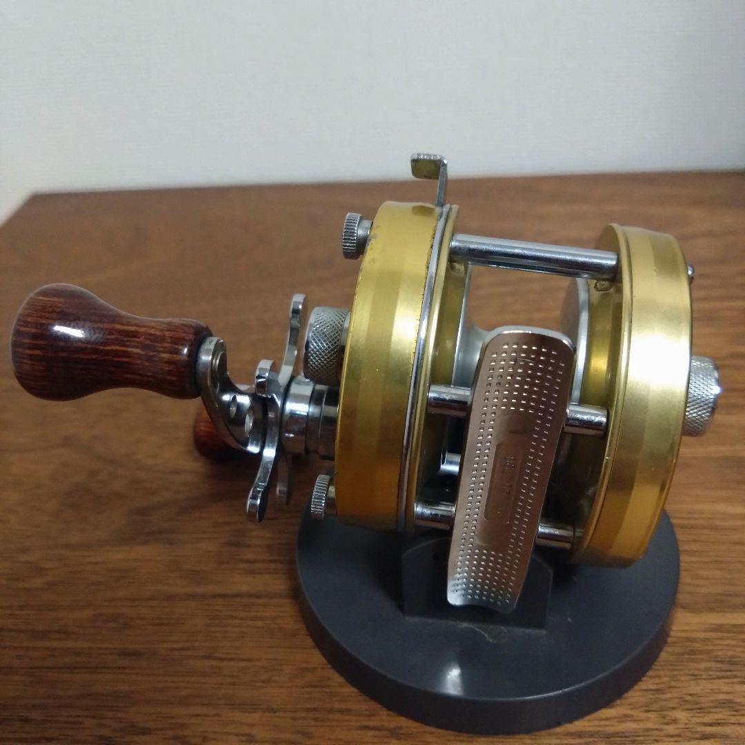 ABU アブガルシア アンバサダー 4501C クラシックゴールド 左巻き