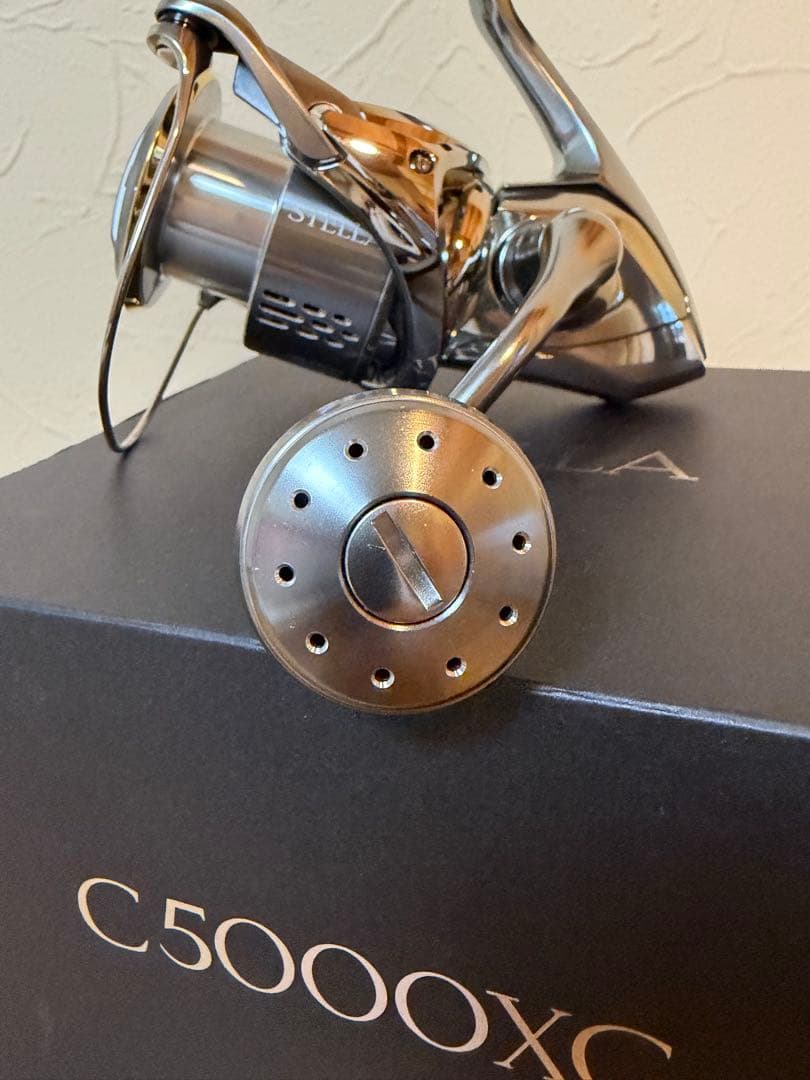 18ステラ　C5000XG スピニングリール　美品