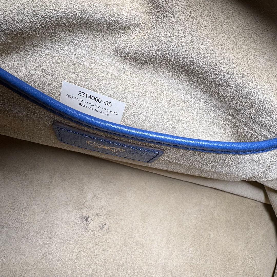 アニヤハインドマーチ　カーカー　２WAY　くすみブルー　鍵　タッセル