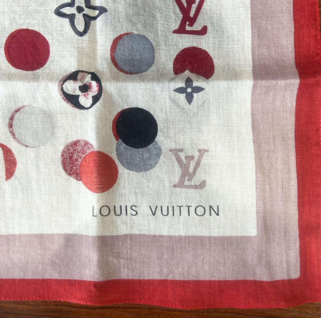 美品 LOUISVUITTON ルイヴィトン 大判ハンカチ 送料込み
