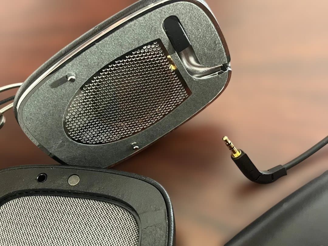 ◆Bowers&Wilkins B&W P7 オーバーイヤー ヘッドホン