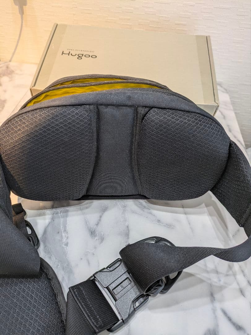 Hugoo ブラック ボディバッグ・ウエストポーチ
