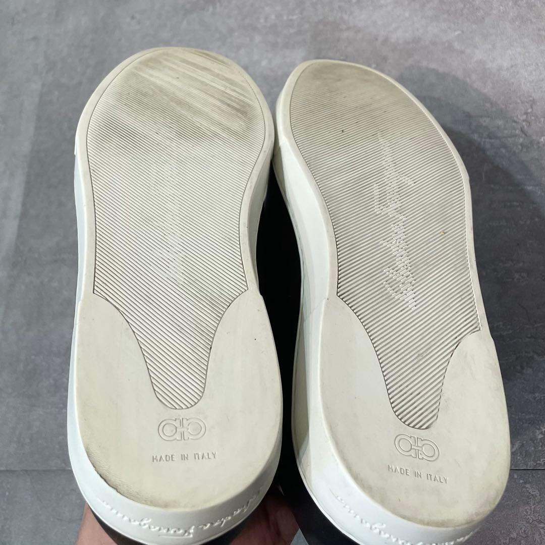 美品 フェラガモ RUFINA ヴァラリボン キルティング 黒 6 23.5