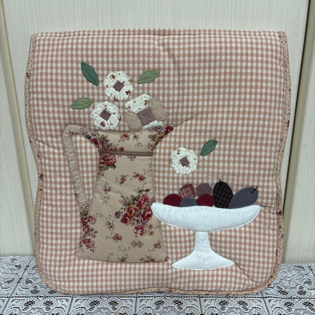 マニー　背当て付きコラージュシートクッション（ピンク）