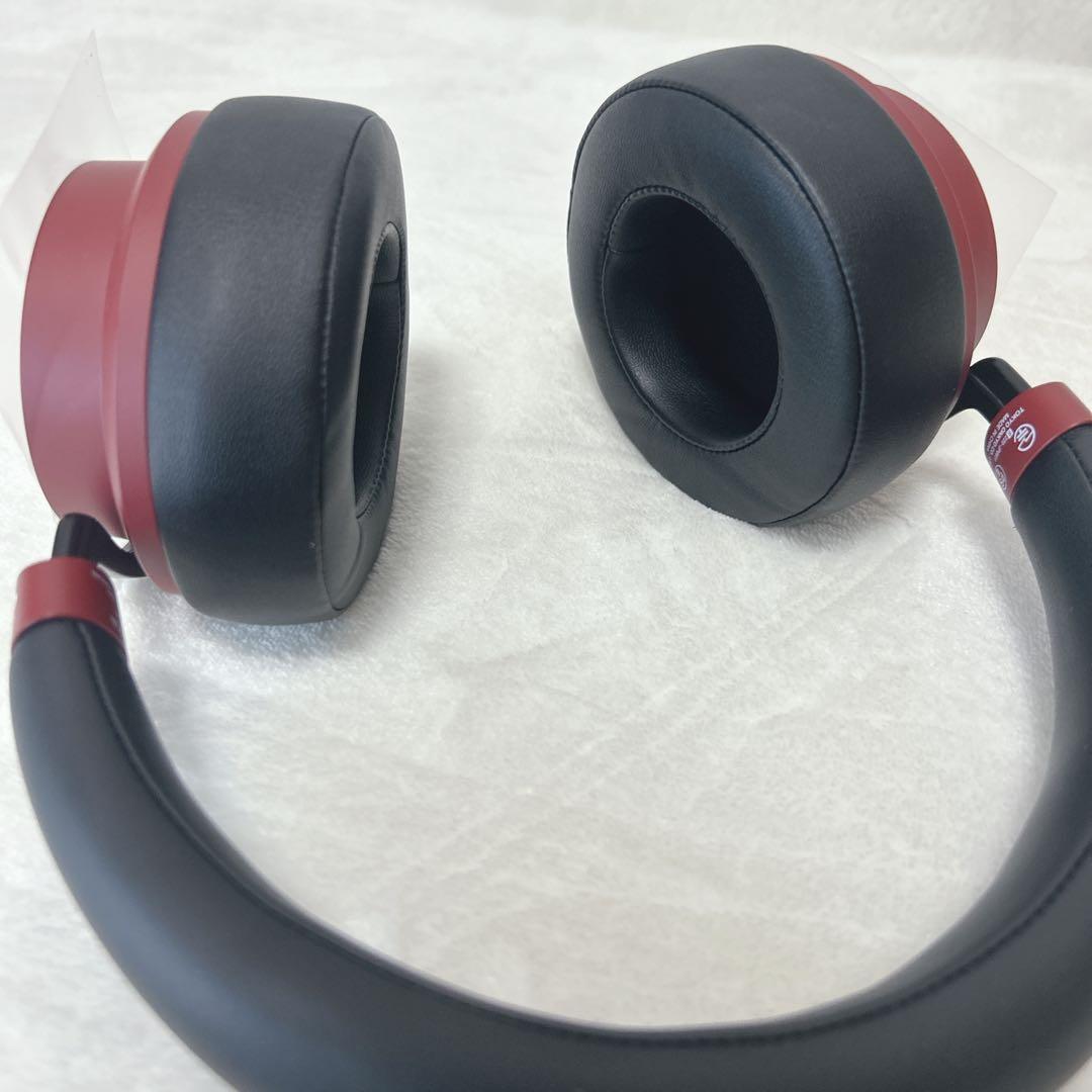 ✨未使用級✨ONKYO シャア専用ワイヤレスヘッドフォン AOW03