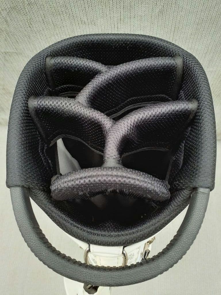 St. ANDREWS ロゴ デザイン スタンド式 キャディバッグ 白 黒