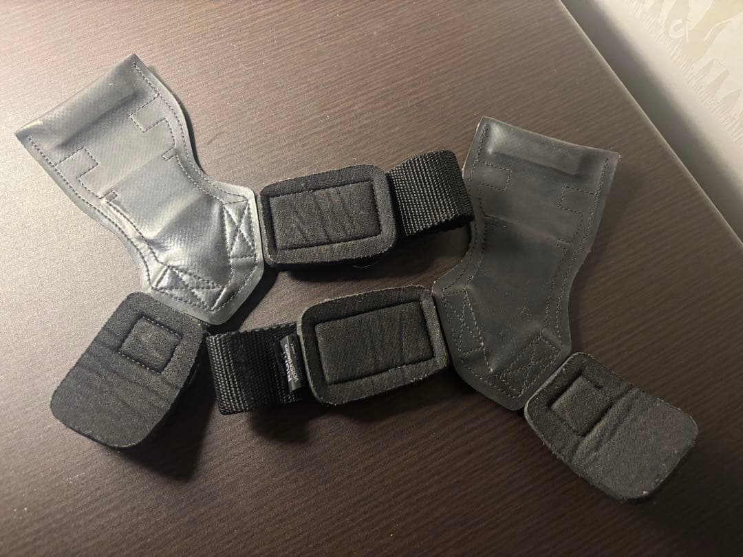 GOLD'S GYM VERSA GRIPPS 左右セット Mサイズ