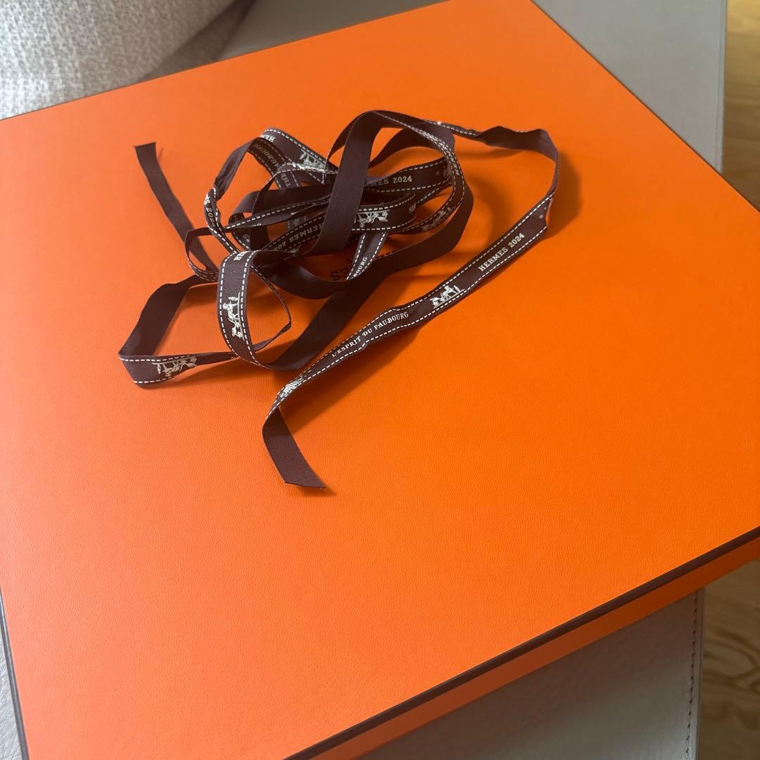 エルメス　藤のトレーオズレラウンドトレー43㎝ガラス付