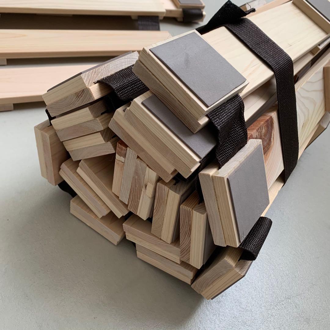 ニトリ/丸めてしまえる ヒノキ すのこ ベッド 折りたたみ　ダブル