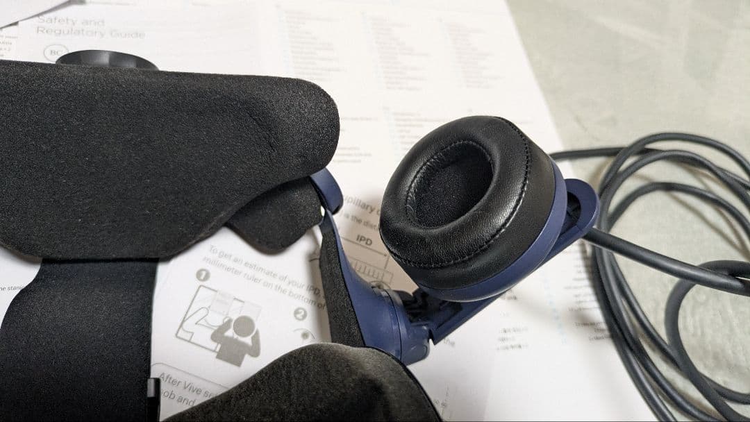 HTC VIVE PRO (スターターキット) 美品