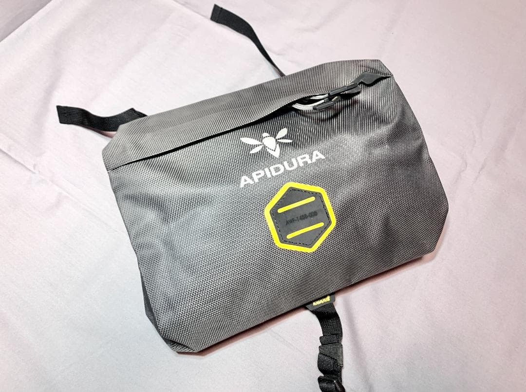 アクセサリー APIDURA EXPEDITION ACCESSORY POCKET 4.5L