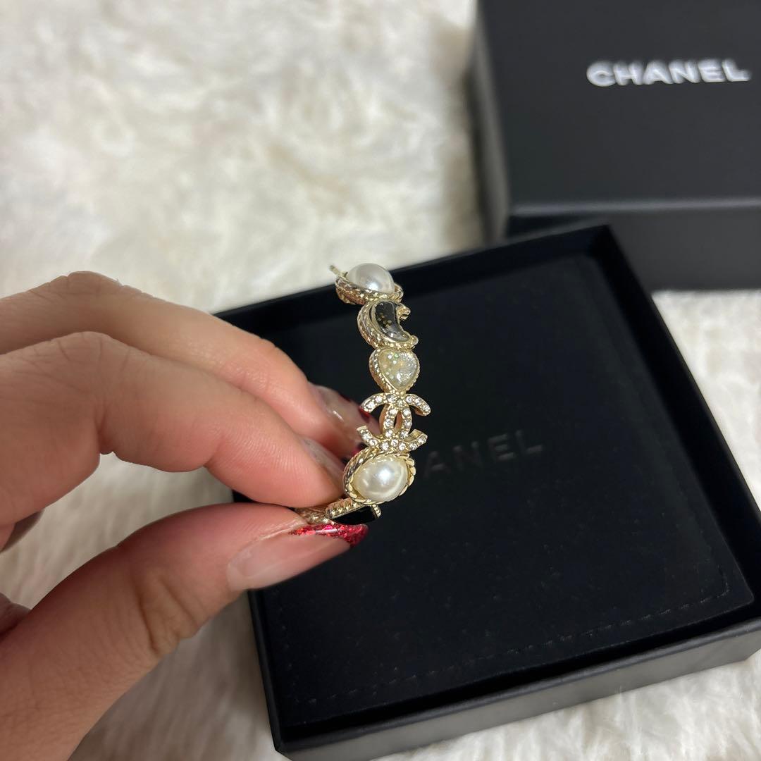 CHANEL パールクリスタルピアス(片耳用)