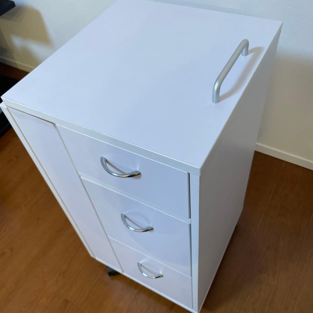 セブンエステ ネイルデスク