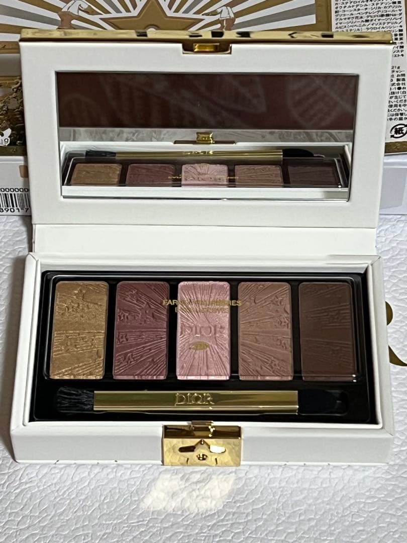 新品　DIOR クチュール アイ パレット　2025