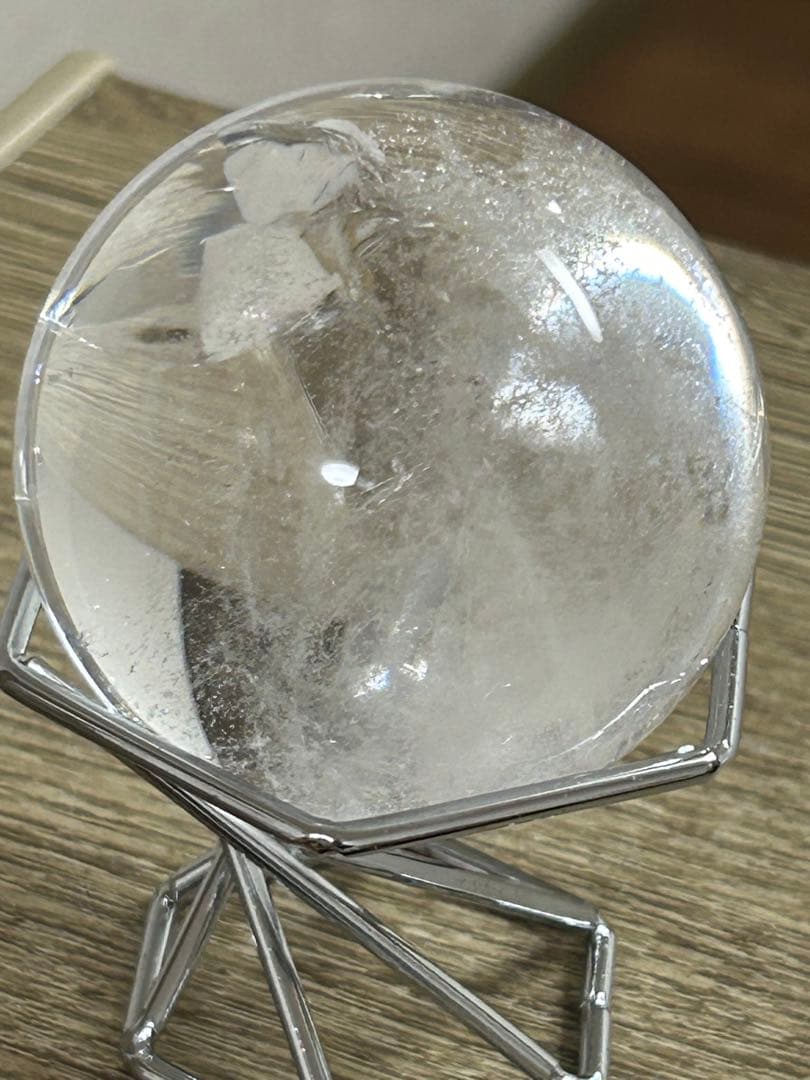 水晶インクォーツ　スフィア　 虹　天然石　置物