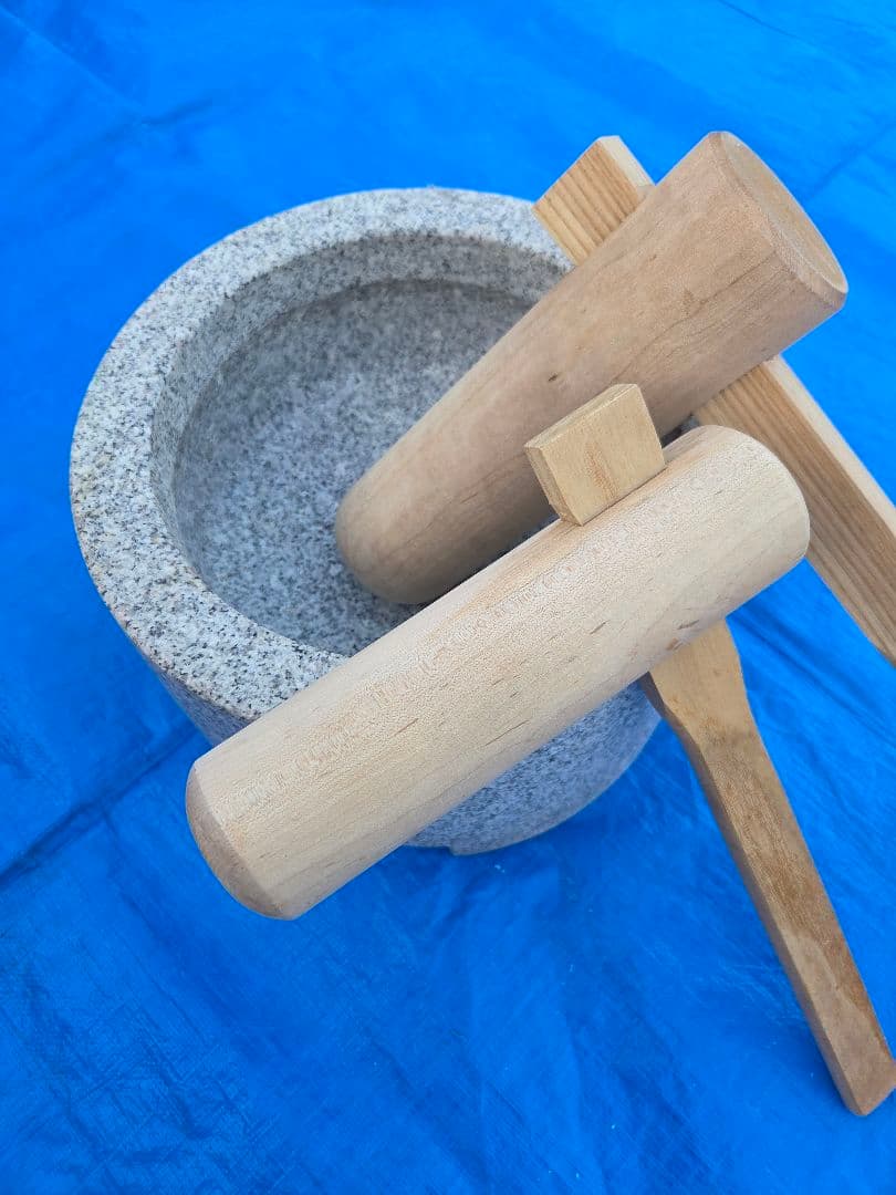 子供用　みかげ石　餅つき臼と杵